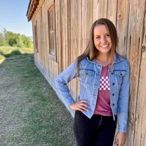 Meet your Posher, Emma